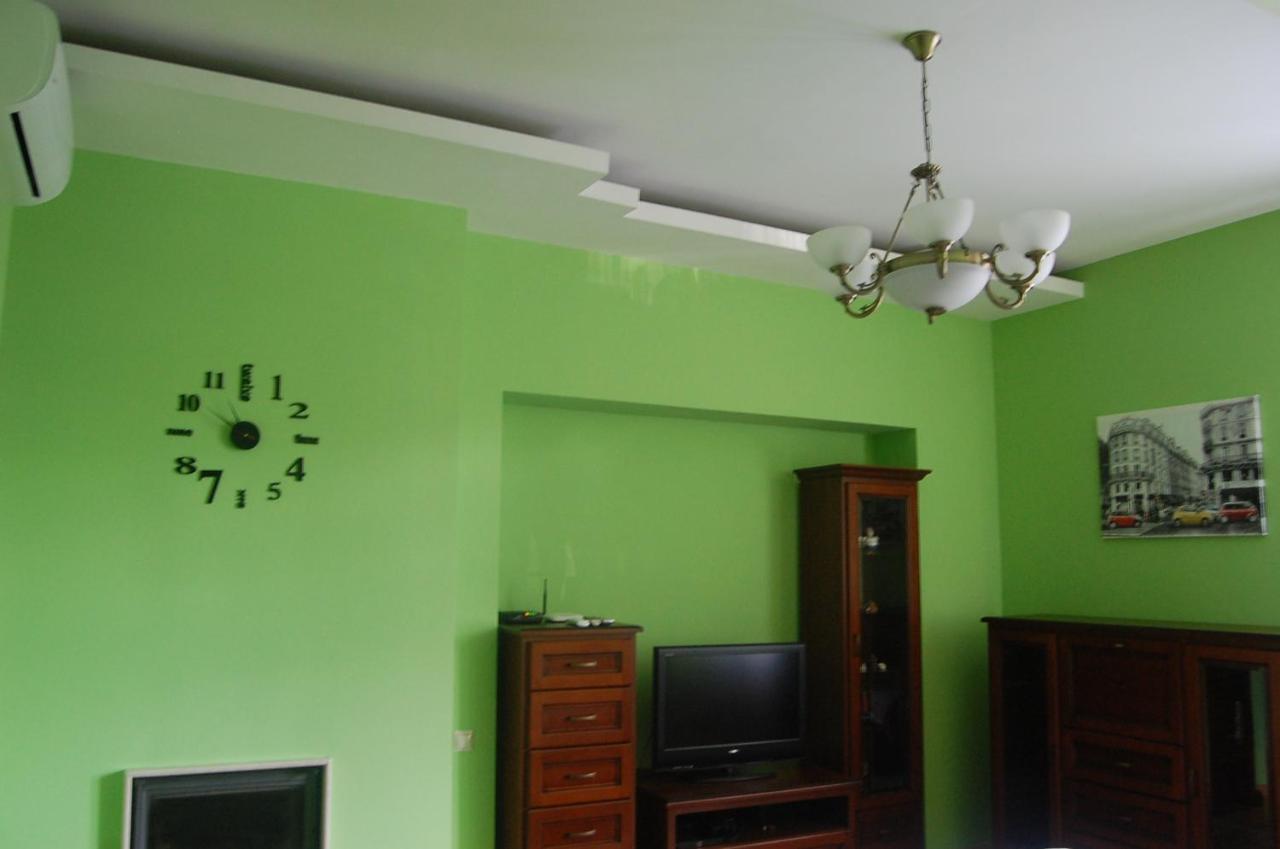 Apartamento Na Katedralniy Leópolis Exterior foto
