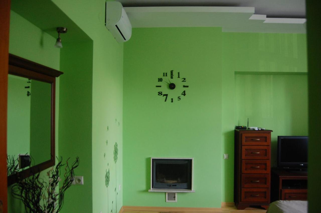 Apartamento Na Katedralniy Leópolis Exterior foto