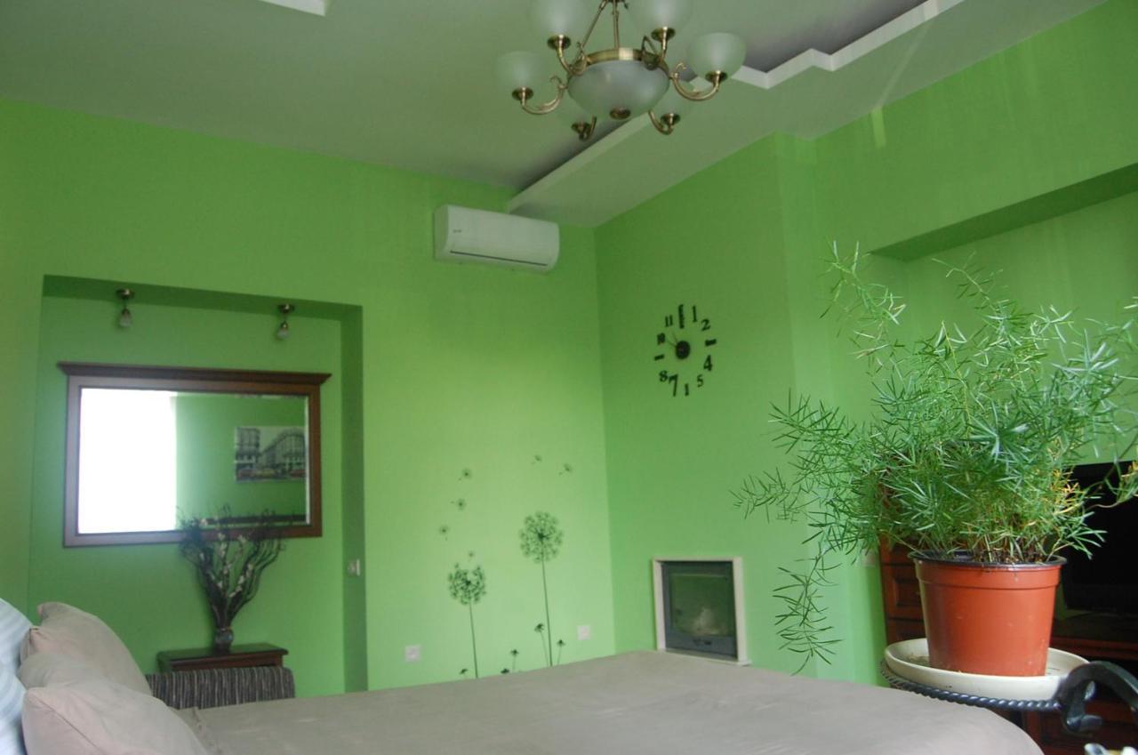 Apartamento Na Katedralniy Leópolis Exterior foto